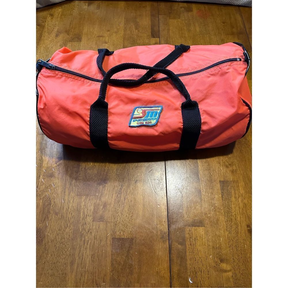 Vintage Sportsman Orange 19” Duffel Bag Nylon and Zipper